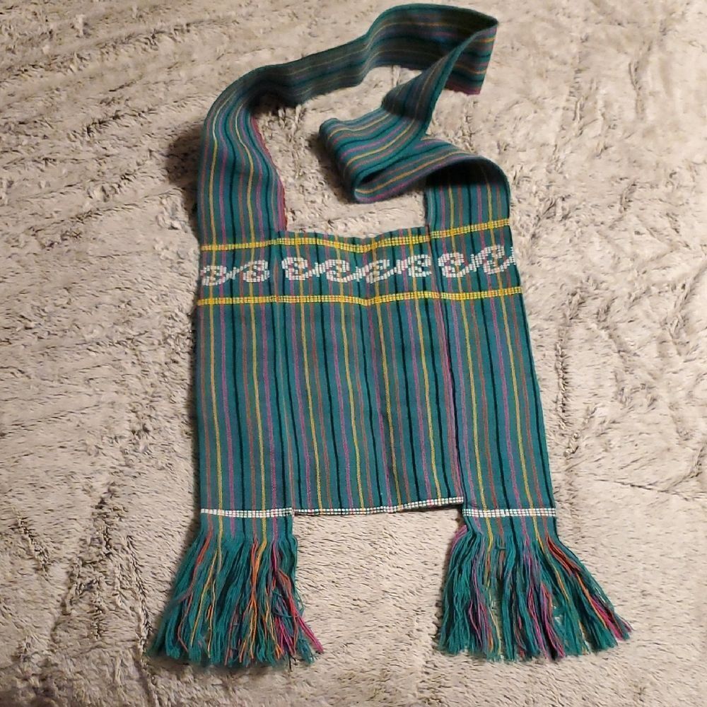 A Large South American Style Vibrant Red Cross‎ Body Bag
